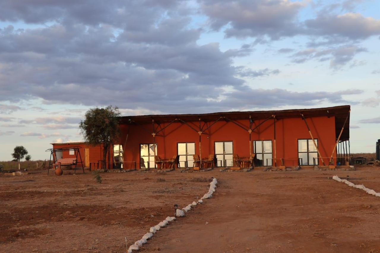 Amboseli Redhouse Apartment Exterior photo